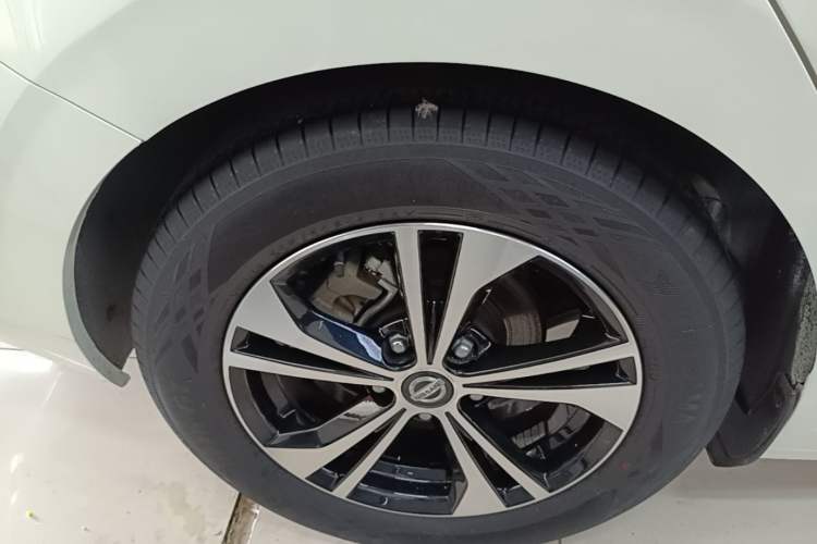 Used Nissan Sylphy 2020 Revised Version 1.6L XL CVT Smart Enjoyment Edition Right Rear Wheel Hub