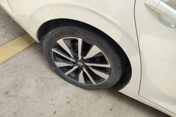 Used Nissan Sylphy 2020 1.6L TOP CVT Luxury Edition Right Rear Wheel Hub