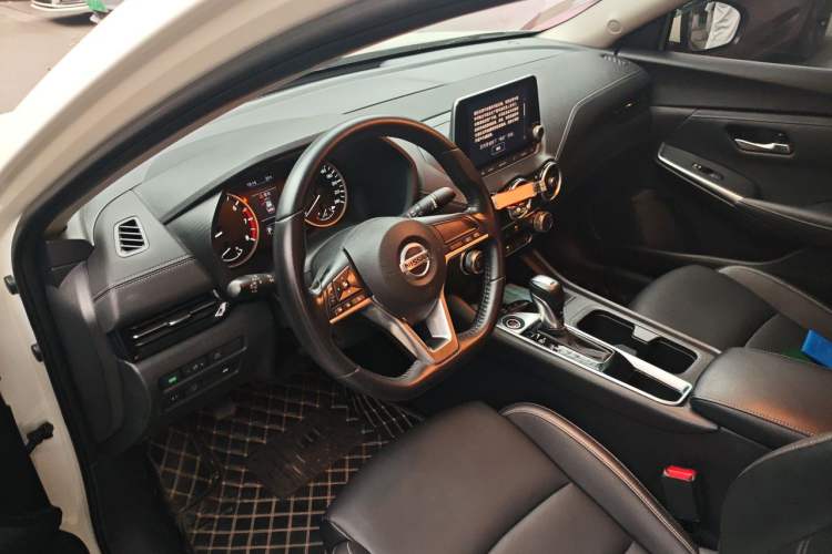 Used Nissan Sylphy 2020 Revised Version 1.6L XL CVT Smart Enjoyment Edition Steering Wheel