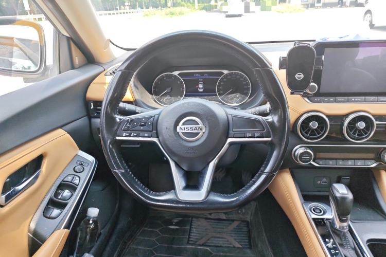 Used Nissan Sylphy 2020 1.6L TOP CVT Luxury Edition Steering Wheel