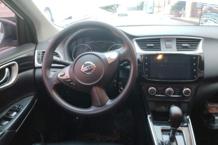 Used Nissan Sylphy 2020 Revised 1.6L XE CVT Comfort Edition Steering Wheel