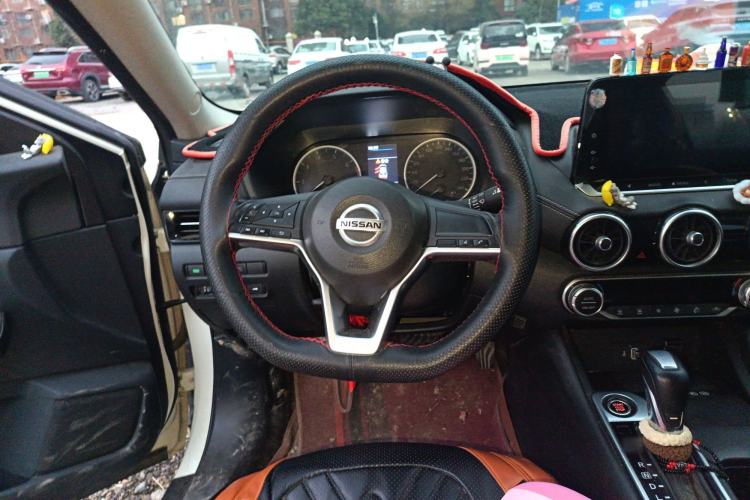 Used Nissan Sylphy 2020 Revised Version 1.6L XL CVT Smart Enjoyment Edition Steering Wheel