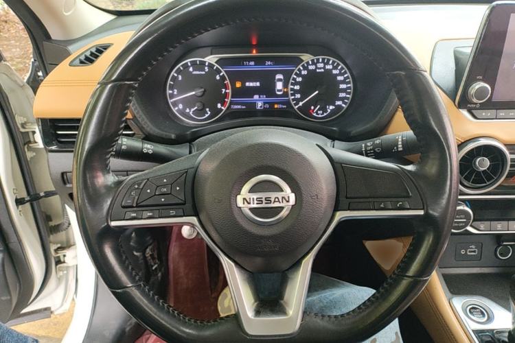 Used Nissan Sylphy 2020 1.6L TOP CVT Luxury Edition Steering Wheel