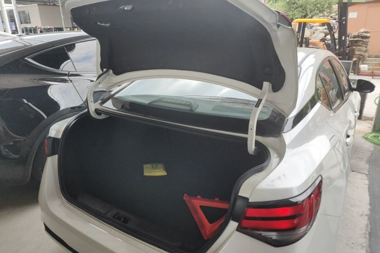 Used Nissan Sylphy 2020 1.6L XL CVT Enjoyment Edition Trunk