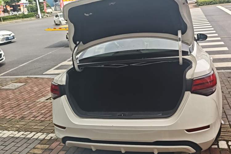 Used Nissan Sylphy 2020 1.6L XL CVT Smart Enjoyment Edition Trunk