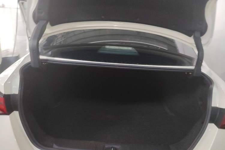 Used Nissan Sylphy 2020 1.6L XL CVT Enjoyment Edition Trunk