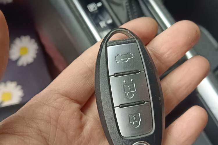 Used Nissan Sylphy 2020 Revised Version 1.6L XL CVT Smart Enjoyment Edition Vehicle Key