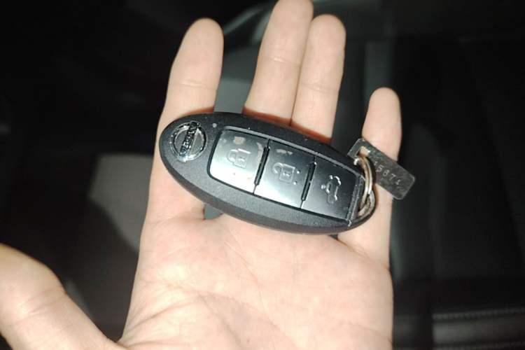 Used Nissan Sylphy 2020 Revised 1.6L XL CVT Enjoyment Edition Vehicle Key