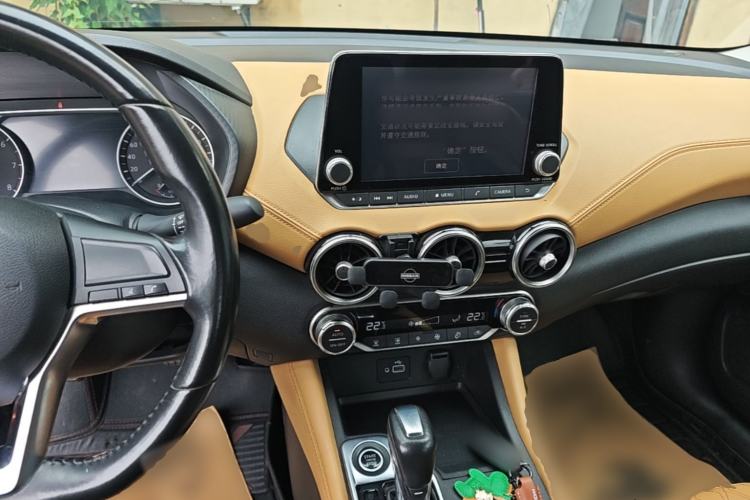 Used Nissan Sylphy 2020 1.6L TOP CVT Luxury Edition Center Console