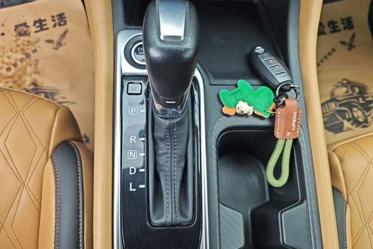 Used Nissan Sylphy 2020 1.6L TOP CVT Luxury Edition Gear Lever