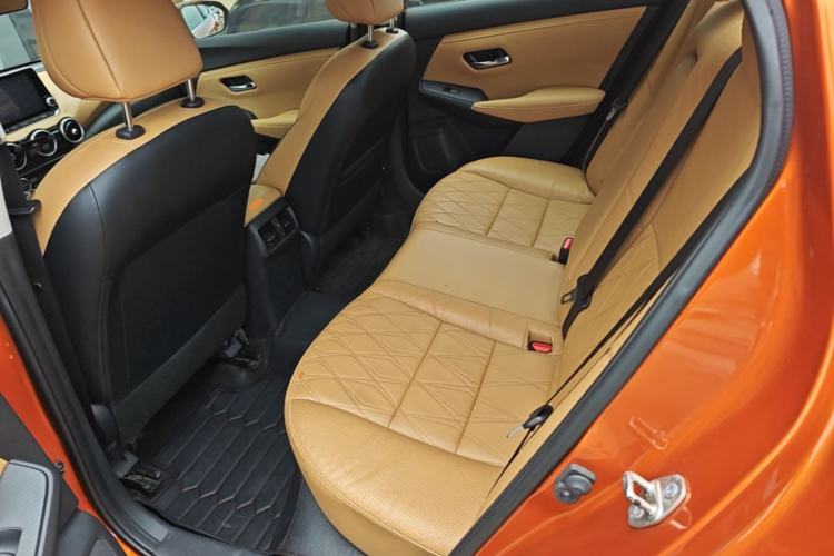Used Nissan Sylphy 2020 1.6L TOP CVT Luxury Edition Left Rear Seat