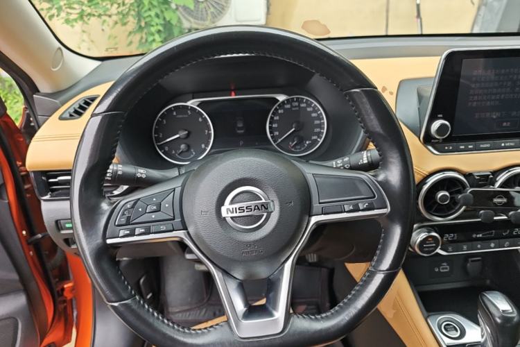 Used Nissan Sylphy 2020 1.6L TOP CVT Luxury Edition Steering Wheel
