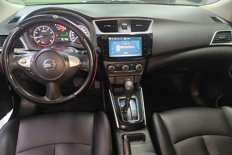 Used Nissan Sylphy 2021 Classic 1.6XL CVT Luxury Edition Audio And AC Panel