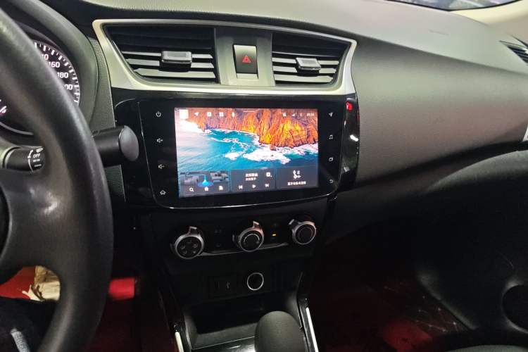 Used Nissan Sylphy 2021 Classic 1.6XL CVT Luxury Edition Audio And AC Panel