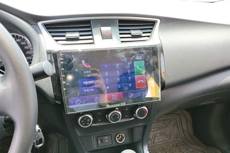 Used Nissan Sylphy 2021 Classic 1.6XE CVT Comfort Edition Audio And AC Panel