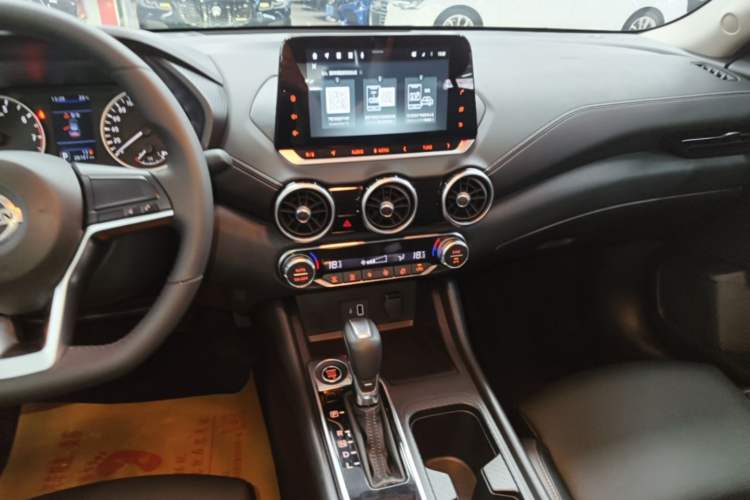 Used Nissan Sylphy 2021 1.6L XL CVT Smart Enjoyment Edition Audio And AC Panel