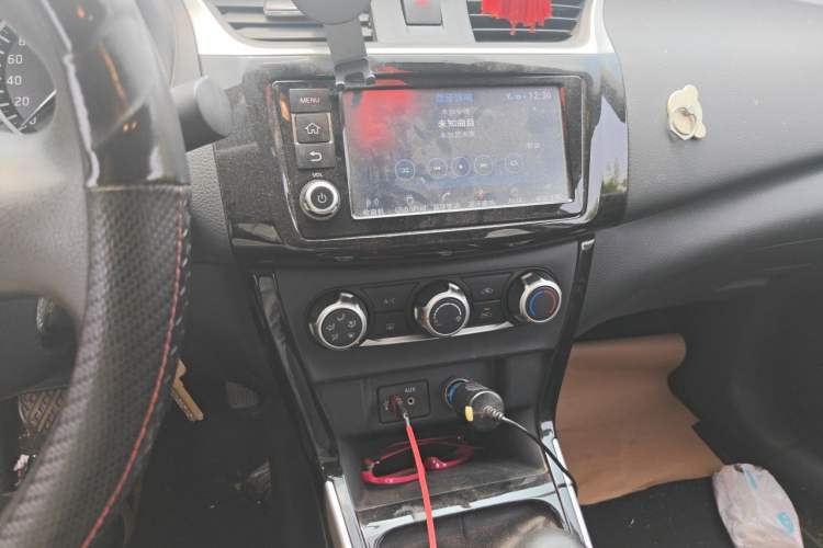 Used Nissan Sylphy 2021 Classic 1.6XL Manual Luxury Edition Audio And AC Panel