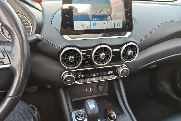 Used Nissan Sylphy 2021 1.6L XL CVT Enjoyment Edition Audio And AC Panel