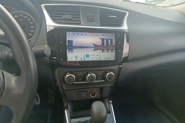 Used Nissan Sylphy 2021 Classic 1.6XL CVT Luxury Edition Audio And AC Panel