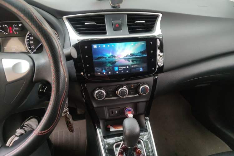Used Nissan Sylphy 2021 Classic 1.6XL CVT Luxury Edition Audio And AC Panel