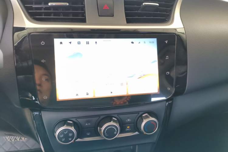 Used Nissan Sylphy 2021 Classic 1.6XL CVT Luxury Edition Audio And AC Panel