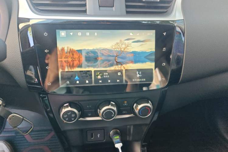 Used Nissan Sylphy 2021 Classic 1.6XL CVT Luxury Edition Audio And AC Panel
