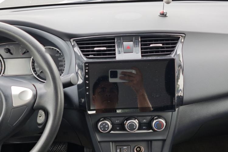 Used Nissan Sylphy 2021 Classic 1.6XE CVT Comfort Edition Audio And AC Panel