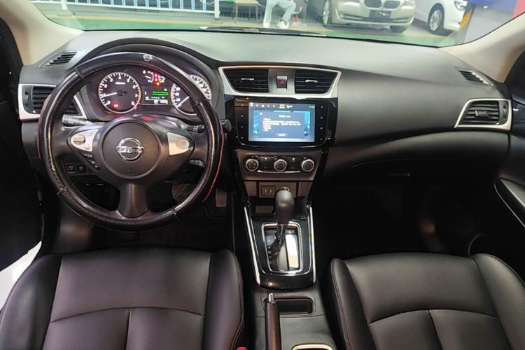 Used Nissan Sylphy 2021 Classic 1.6XL CVT Luxury Edition Center Console