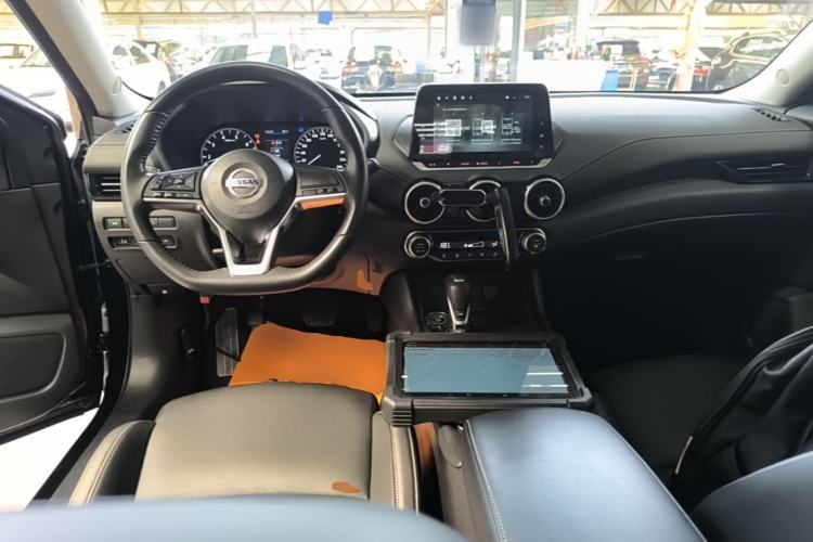 Used Nissan Sylphy 2021 1.6L XL CVT Enjoyment Edition Center Console