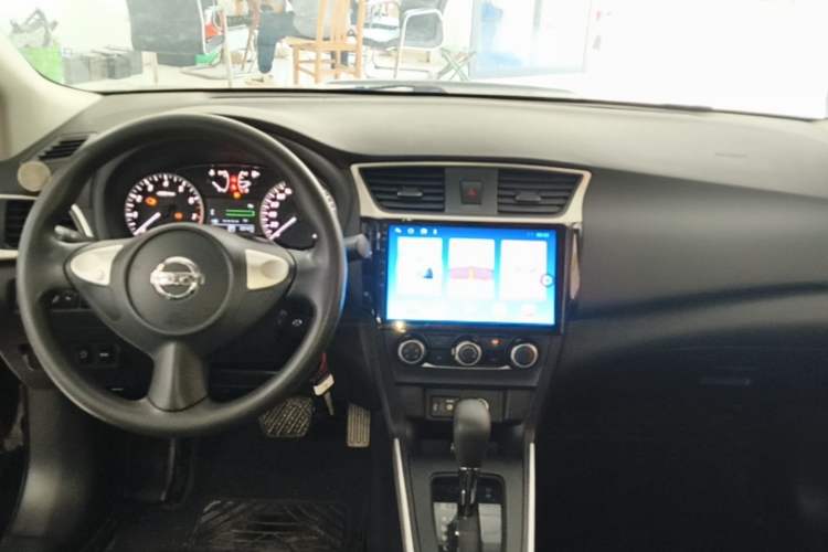 Used Nissan Sylphy 2021 Classic 1.6XE CVT Comfort Edition Center Console