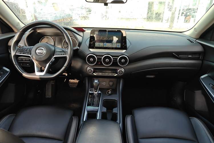 Used Nissan Sylphy 2021 1.6L XL CVT Enjoyment Edition Center Console