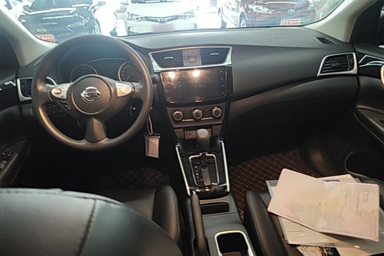 Used Nissan Sylphy 2021 Classic 1.6XL CVT Luxury Edition Center Console