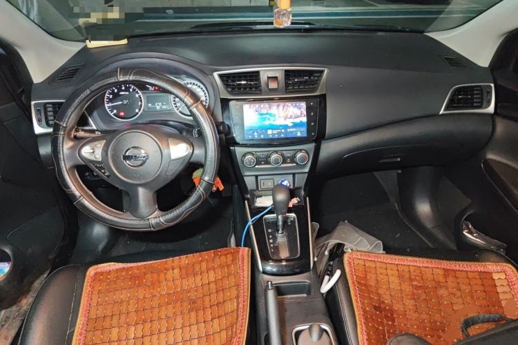 Used Nissan Sylphy 2021 Classic 1.6XL CVT Luxury Edition Center Console
