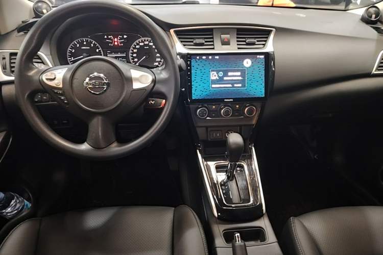 Used Nissan Sylphy 2021 Classic 1.6XL CVT Luxury Edition Center Console