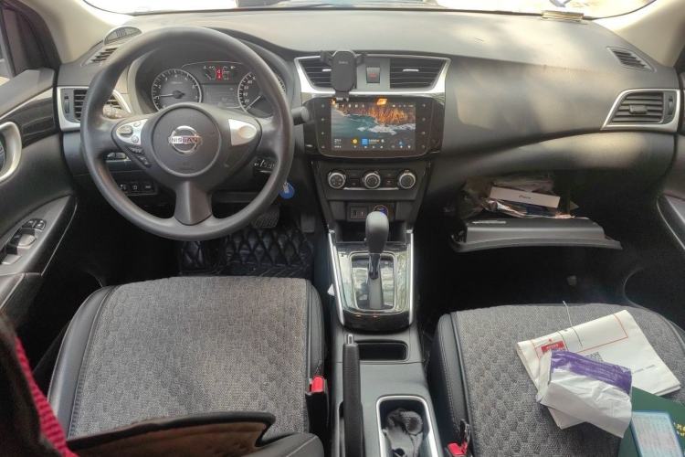 Used Nissan Sylphy 2021 Classic 1.6XL CVT Luxury Edition Center Console