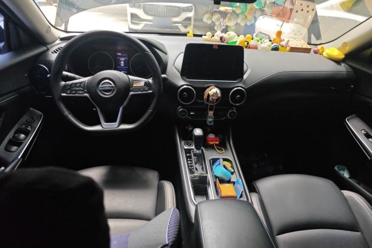 Used Nissan Sylphy 2021 1.6L XL CVT Enjoyment Edition Center Console