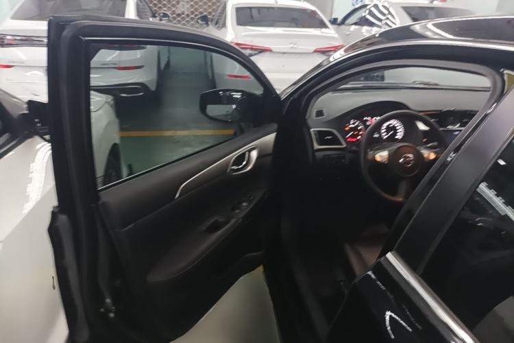 Used Nissan Sylphy 2021 Classic 1.6XE CVT Comfort Edition Driver Seat
