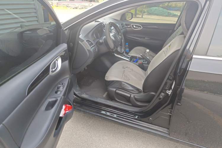 Used Nissan Sylphy 2021 Classic 1.6XL CVT Luxury Edition Driver Seat
