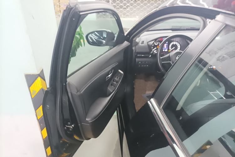 Used Nissan Sylphy 2021 1.6L XL CVT Enjoyment Edition Driver Seat