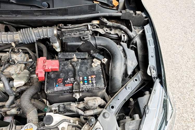 Used Nissan Sylphy 2021 Classic 1.6XL CVT Luxury Edition Engine Bay Left