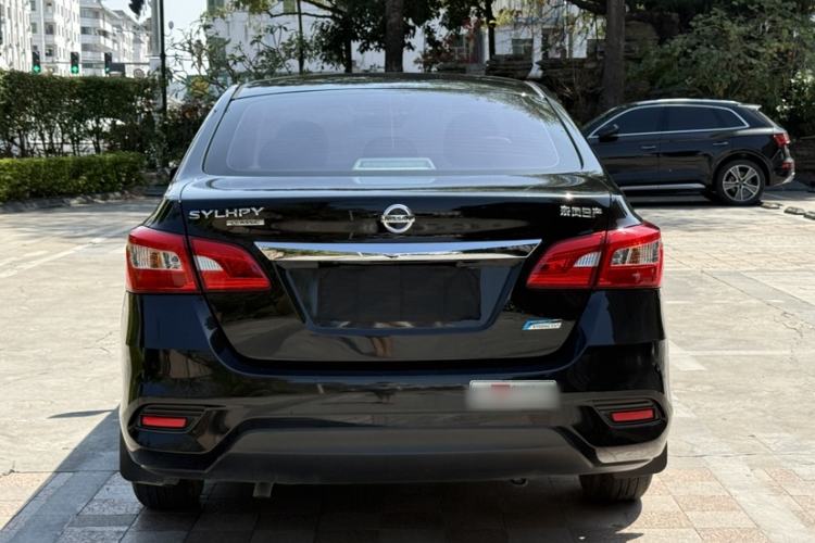 Used Nissan Sylphy 2021 Classic 1.6XL CVT Luxury Edition Exterior 1