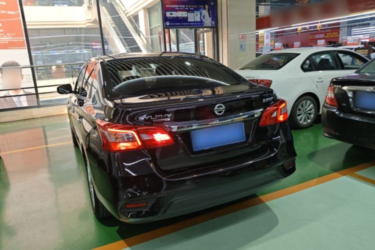 Used Nissan Sylphy 2021 Classic 1.6XL CVT Luxury Edition Exterior 2