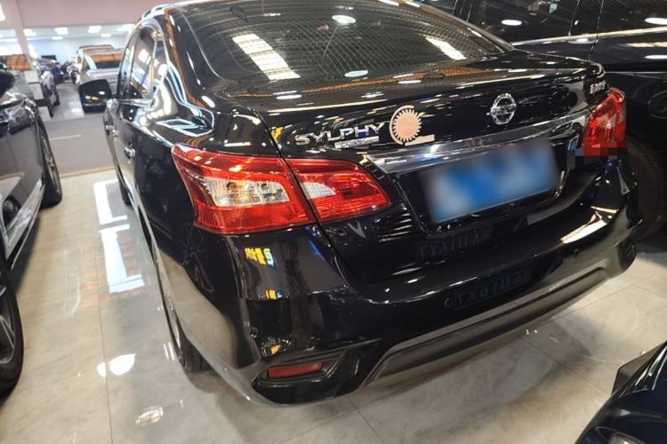 Used Nissan Sylphy 2021 Classic 1.6XL CVT Luxury Edition Exterior 2