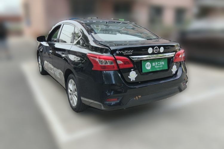 Used Nissan Sylphy 2021 Classic 1.6XL CVT Luxury Edition Exterior 2
