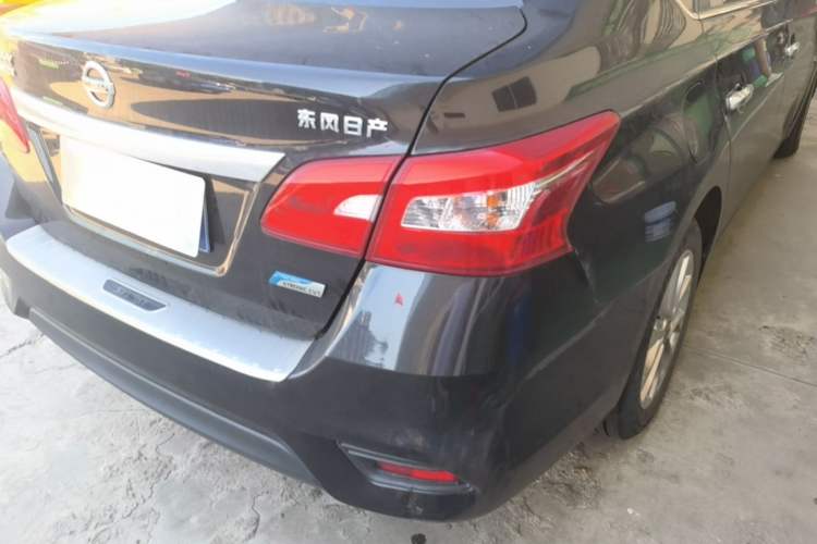 Used Nissan Sylphy 2021 Classic 1.6XL CVT Luxury Edition Exterior 3