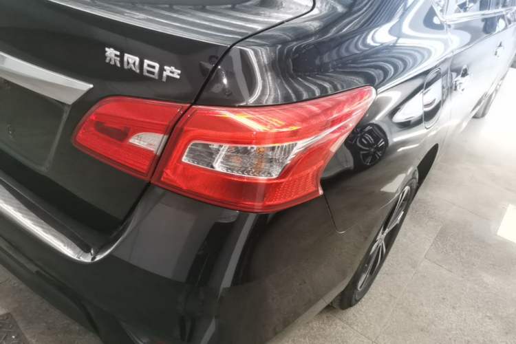 Used Nissan Sylphy 2021 Classic 1.6XE CVT Comfort Edition Exterior 3