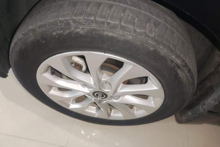 Used Nissan Sylphy 2021 Classic 1.6XL CVT Luxury Edition Exterior 4