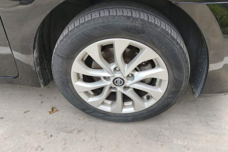 Used Nissan Sylphy 2021 Classic 1.6XL CVT Luxury Edition Exterior 4