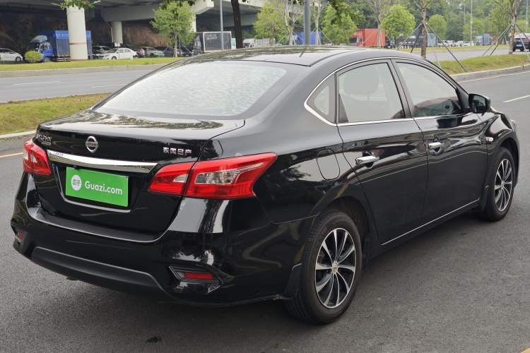 Used Nissan Sylphy 2021 Classic 1.6XE CVT Comfort Edition Exterior 4