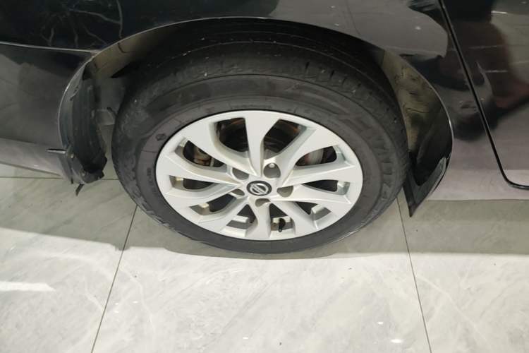 Used Nissan Sylphy 2021 Classic 1.6XL CVT Luxury Edition Exterior 5